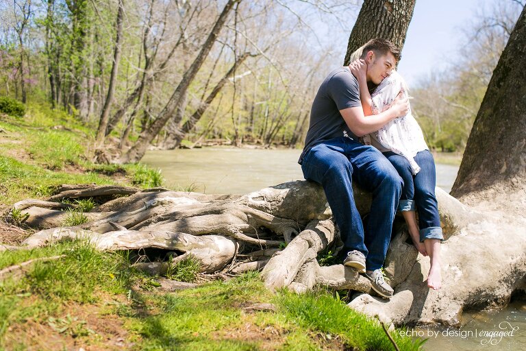 Aullwood-Gardens-Dayton-Engagement-Photo010