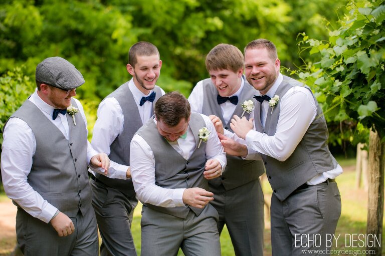 Dayton-Wedding-Photographer-Vineyard-Wedding-Jared-Emerson027