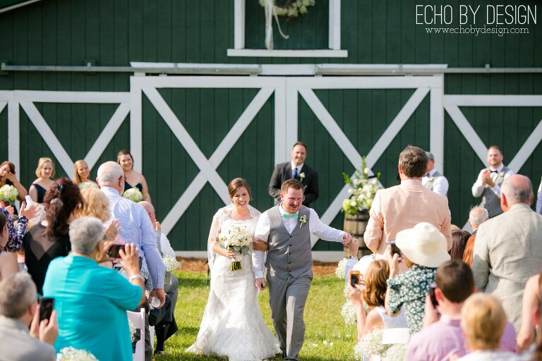 Dayton-Wedding-Photographer-Vineyard-Wedding-Jared-Emerson055