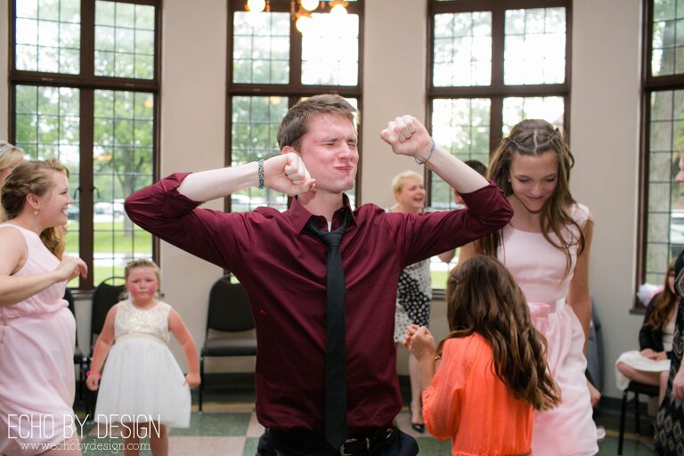 Dayton-Wedding-Photographer-Nazareth-Hall-Wedding-Photo092