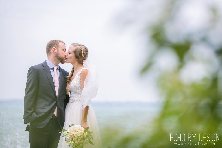 Dayton-Wedding-Photographer-Kelleys-Island-Wedding-Chairless-Ceremony-Photo0049