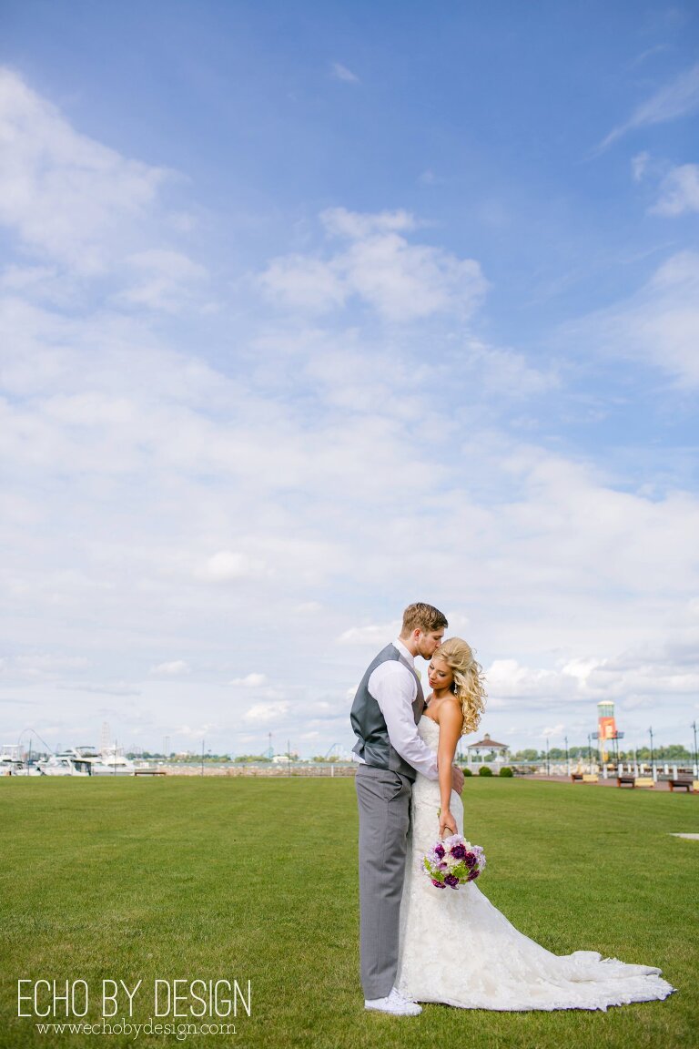 Lyman-Harbor-Dayton-Wedding-Photographer019