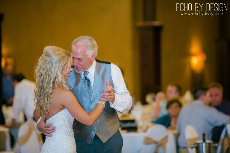 Lyman-Harbor-Dayton-Wedding-Photographer055