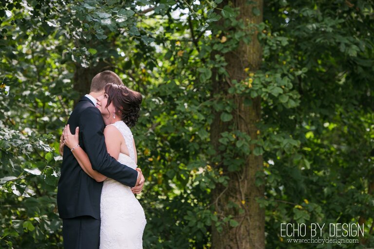 Dayton Outdoor Wedding Photographer