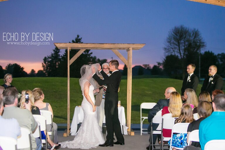 Dayton Outdoor Wedding Photographer