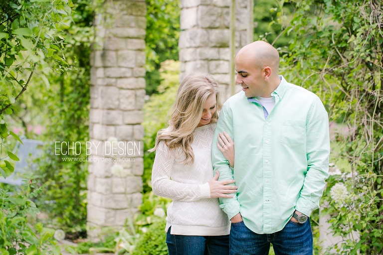 Wegerzyn Garden Arbor Photo with Couple